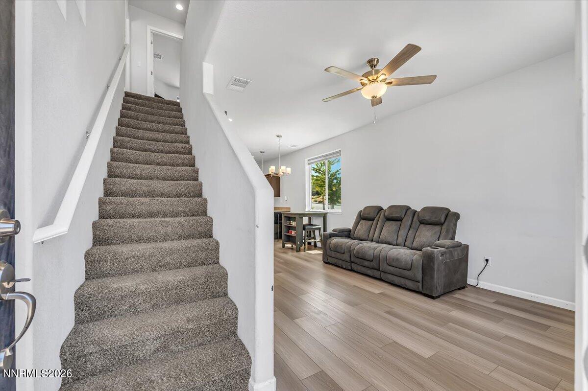 Image 4: 04-3400 Colonial Downs Dr Reno NV 89512