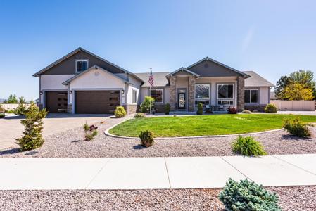 1023 Sun Crest Court