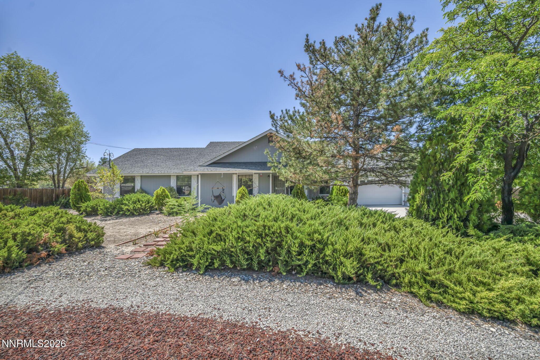 Image 3: 6-web-or-mls-1641-johnson-ln