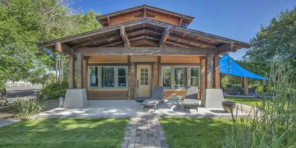Image 2: 1-web-or-mls-2865-waegle-wy