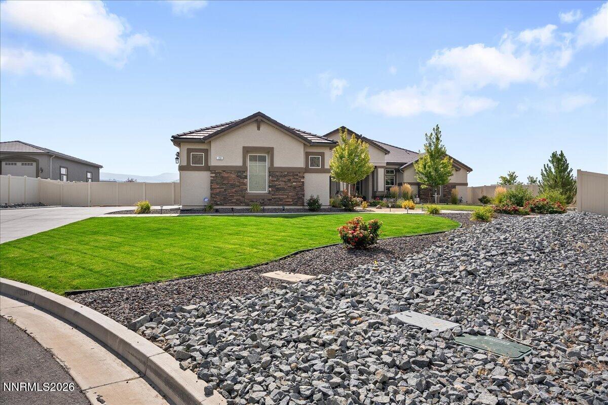 Image 2: 003-20 Diamond Stream Court Sparks NV 89