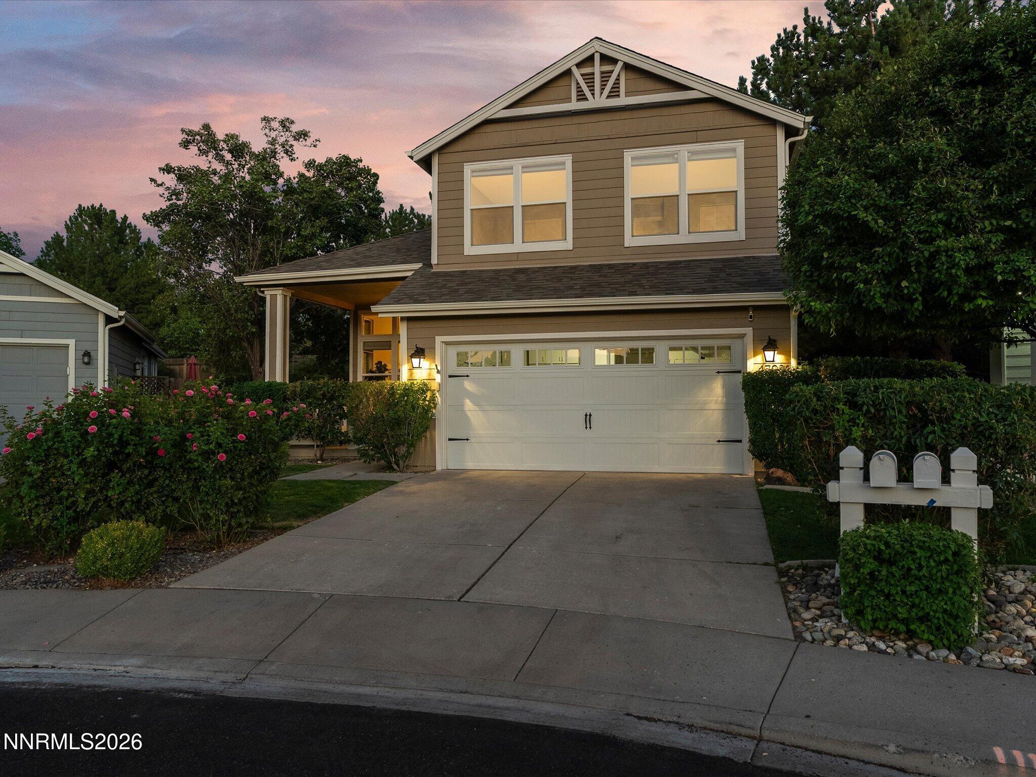 Image 4: 04-4798 Deerfield Ct-Twilights-117