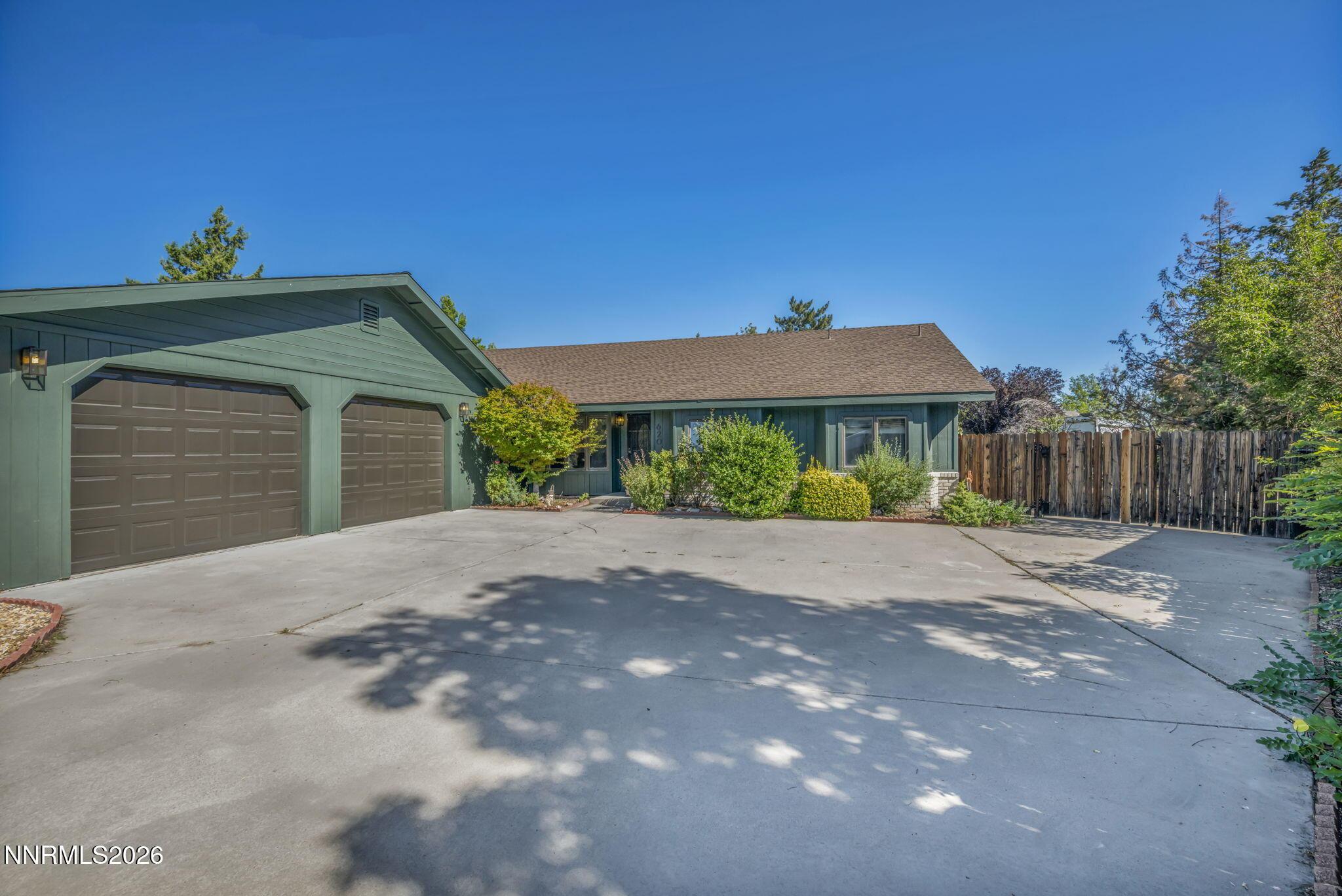 Image 1: 6-web-or-mls-620-renee-ct