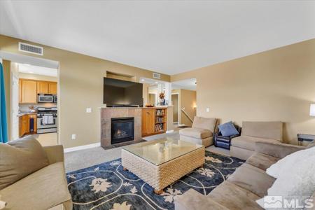 4889 Bougainvillea Circle