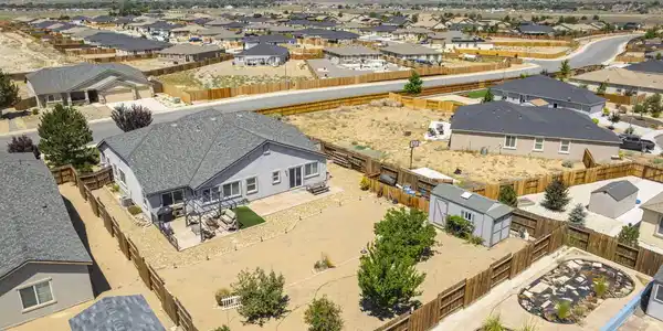 Image 3: 8-web-or-mls-DJI_0917