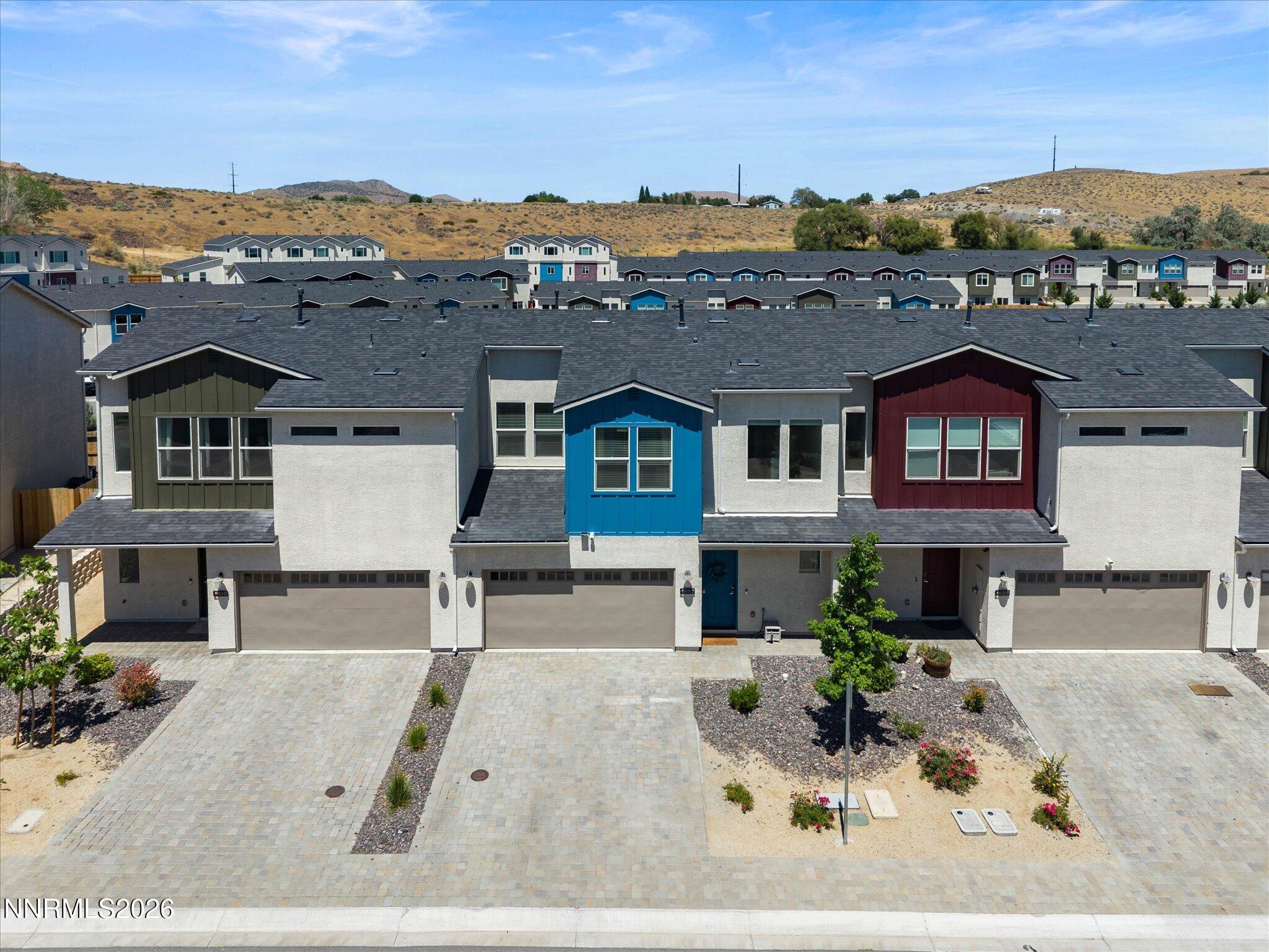 Image 1: 37-4692 Falcon Rock Ln-136