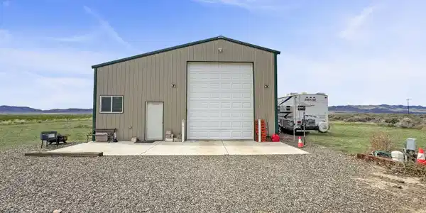 Image 2: Day Time Clear Skies Shop