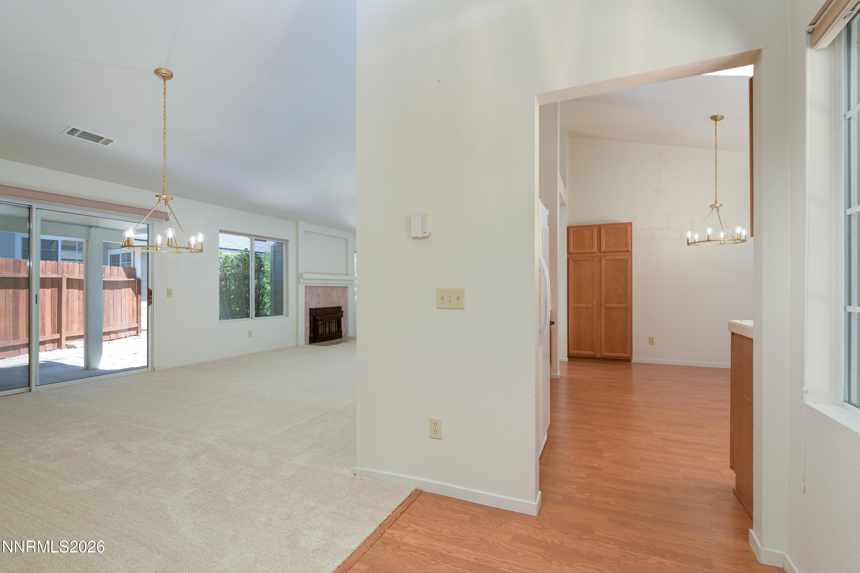 Image 3: 1789 Linden Ct-6
