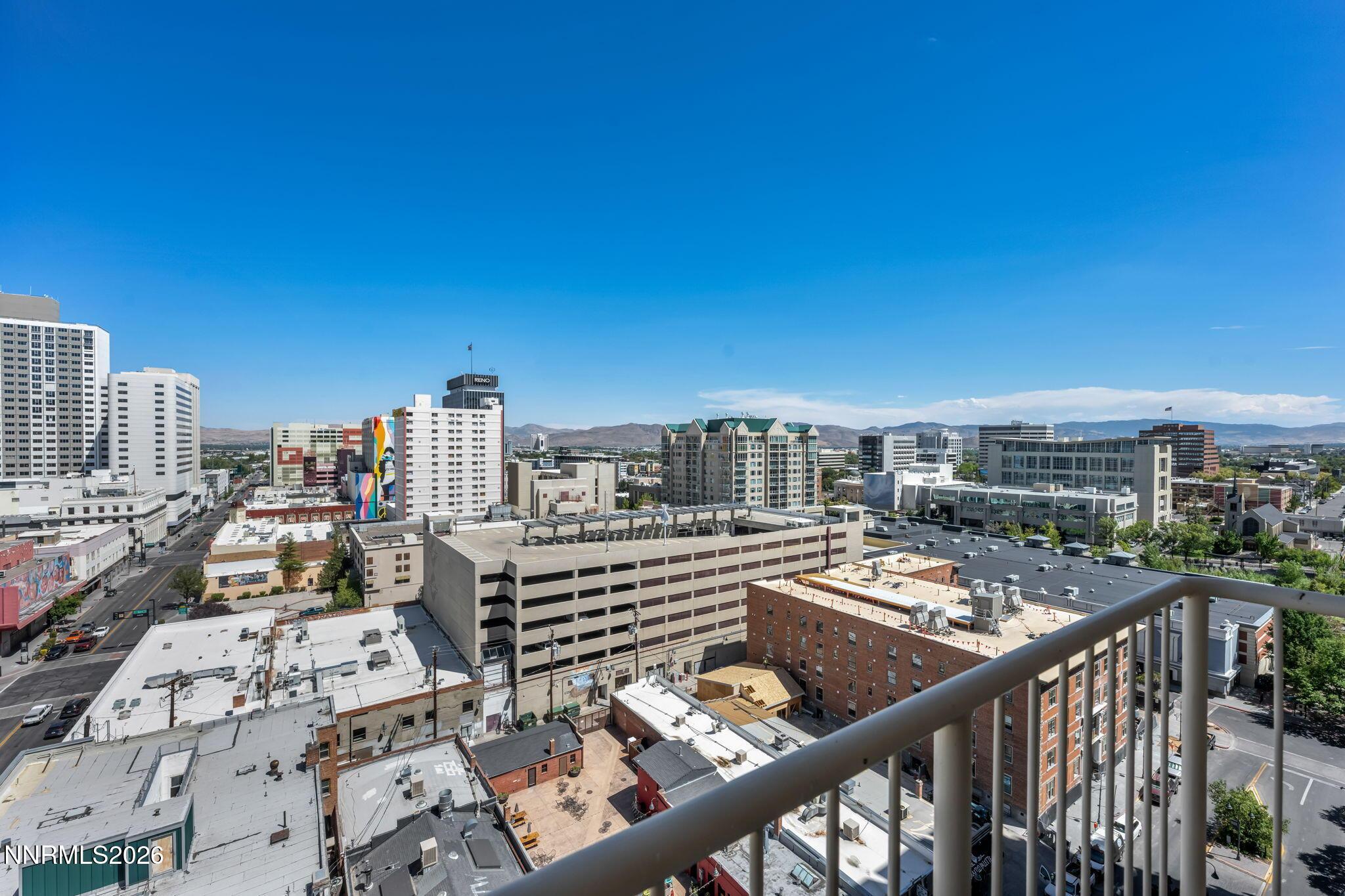 Image 2: 13-web-or-mls-200-w-2nd-st-apt-1103