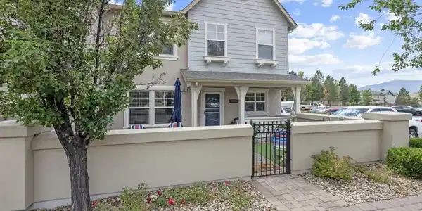 Image 2: 2-web-or-mls-DSC05103