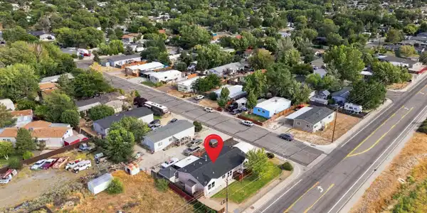 Image 3: 6_2_bryan_cir_041 drone pin