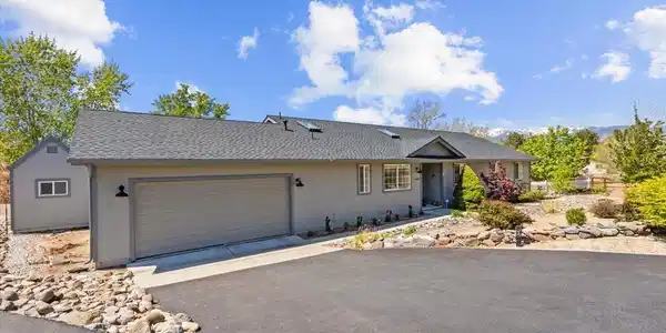 15215 Crimson Drive