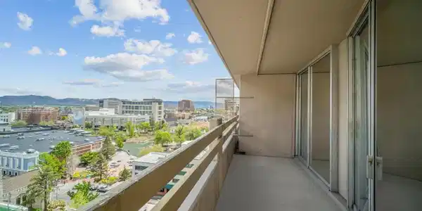 Image 2: 100 N Arlington Avenue 9A (11 of 50)