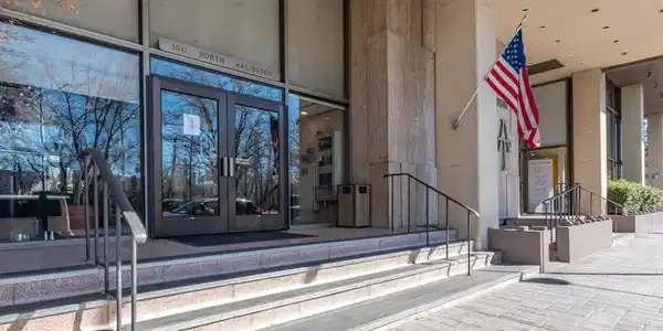 Image 3: 100 N Arlington Avenue 9A (1 of 50)