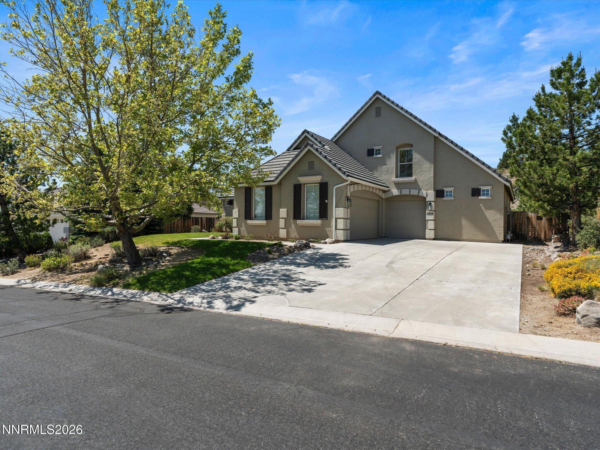 Image 2: 002-3258 Forest View Ln-480-96-477-100