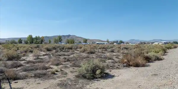 Image 3: 01-US Hwy 95a E-100