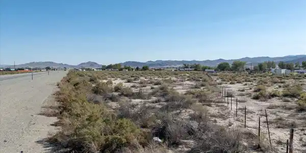 Image 4: 10-US Hwy 95a E-109
