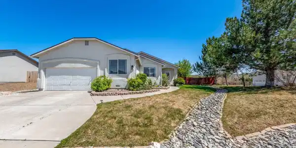 3925 Butte Court