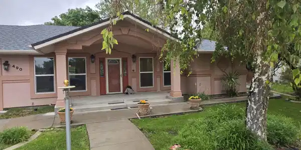 490 Sara Court