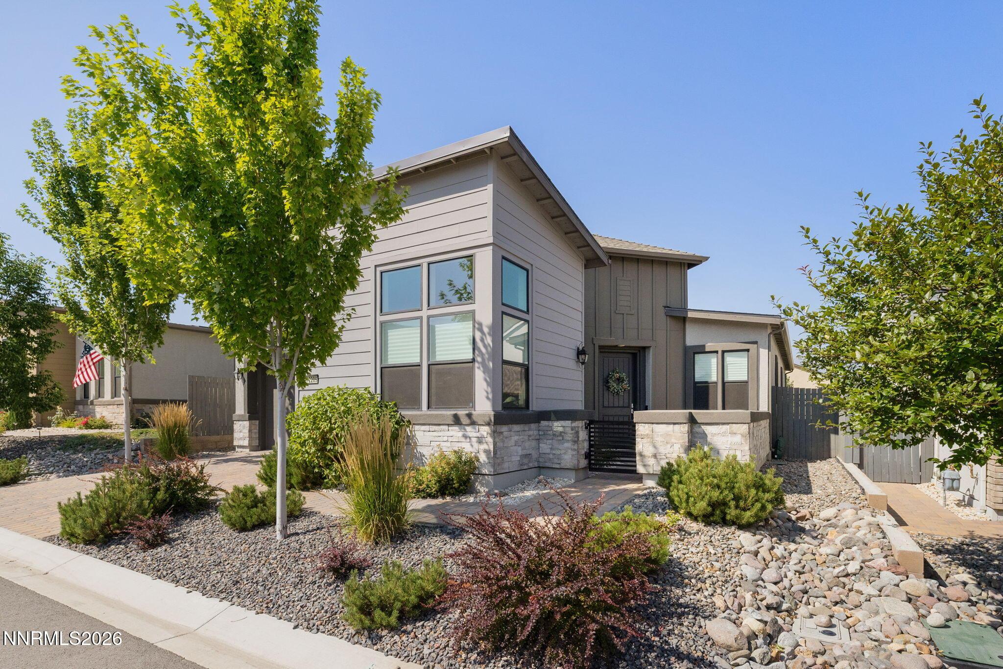 Image 1: 32-web-or-mls-12209 Pewter Point