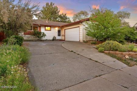 840 Akard Drive