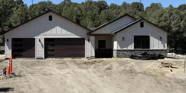 2170 Empire Road
