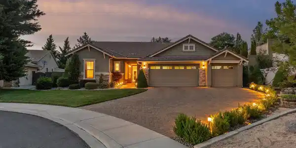 1486 Lambrays Court