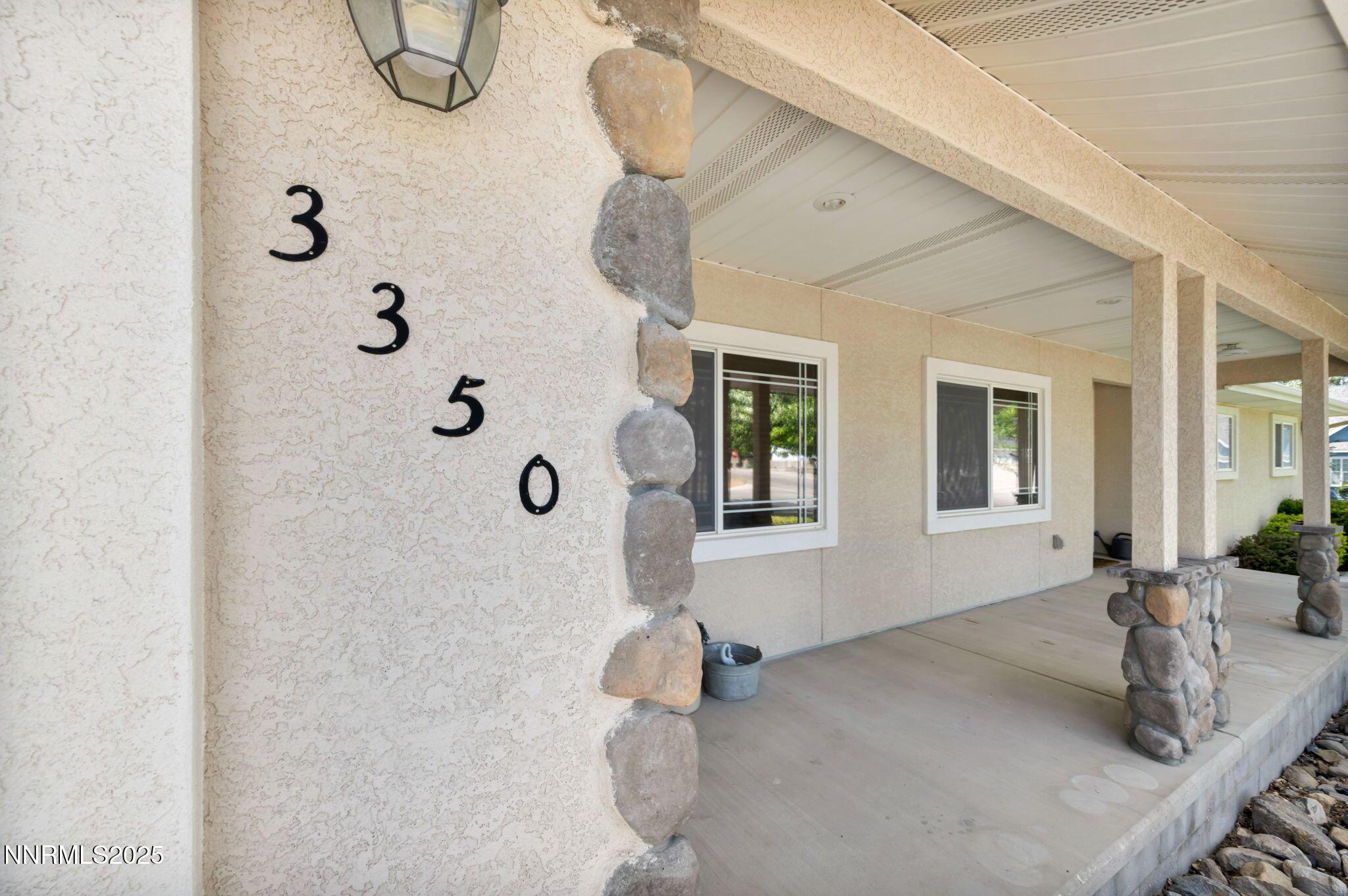 Image 2: 6-web-or-mls-3350-frontier-st