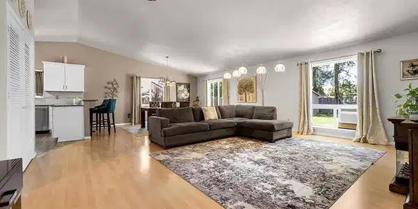 Image 4: Great Room3 1000x700