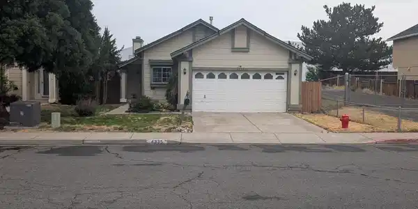 4335 Perro Lane