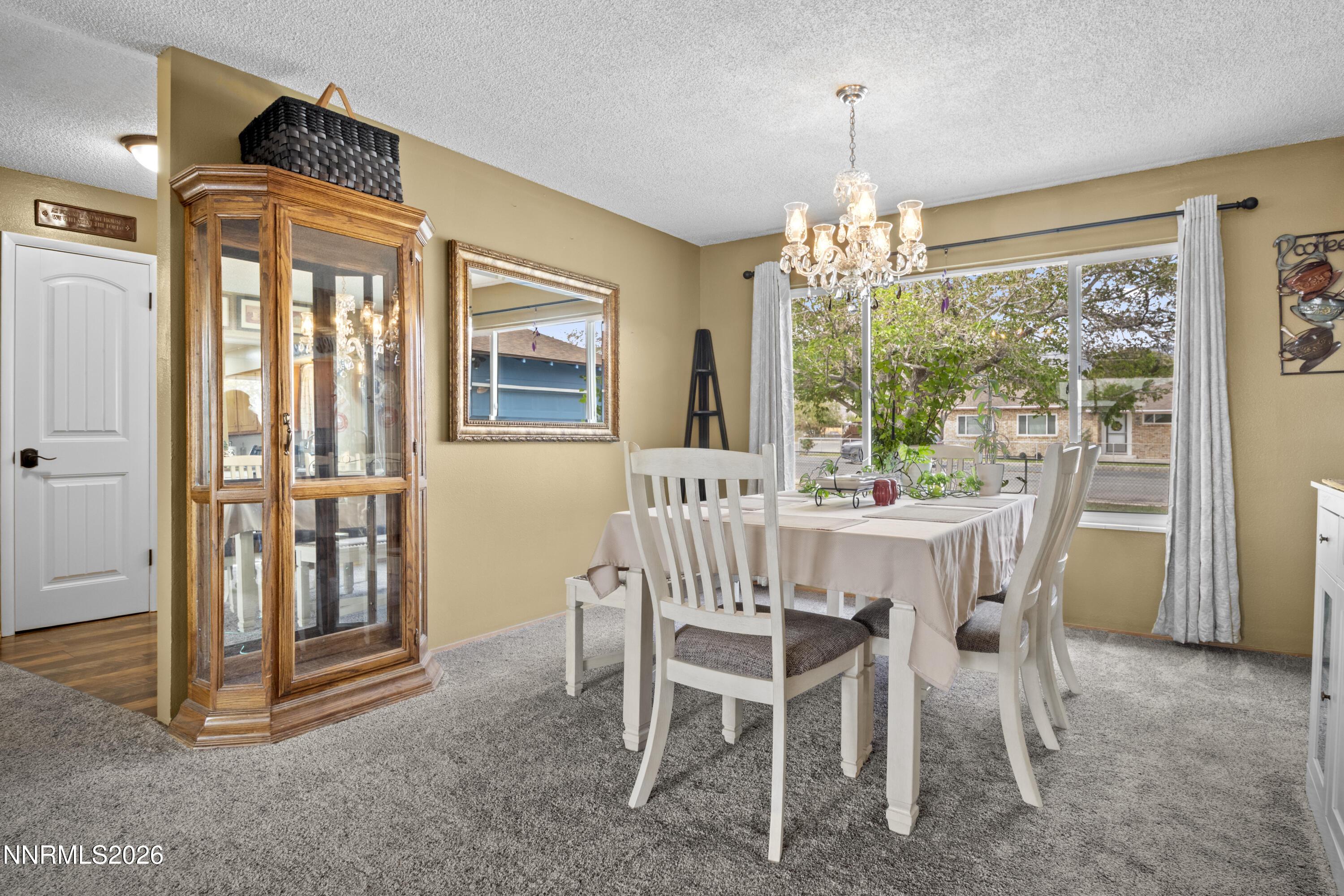 Image 3: Dining Area