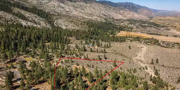 Image 4: 6-web-or-mls-DJI_20260923094523_0493_D