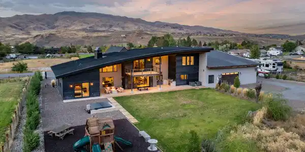 2255 Warrior Lane