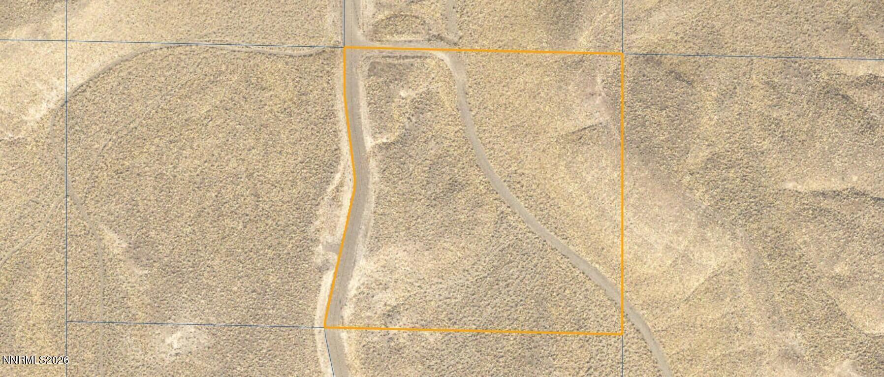 Image 1: AERIAL VIEW APN 021-307-25