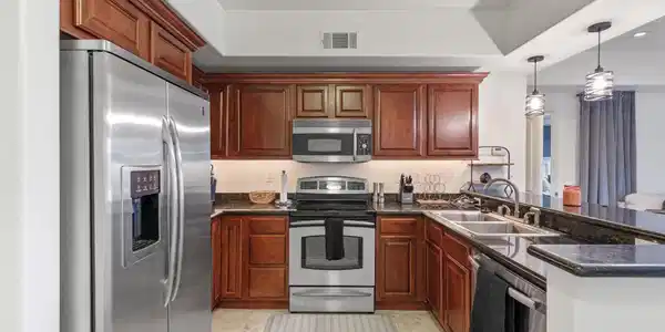 Image 3: 7-web-or-mls-DSC00467