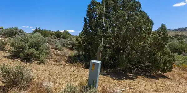 Image 4: 03-1325 Antelope Valley Rd-102