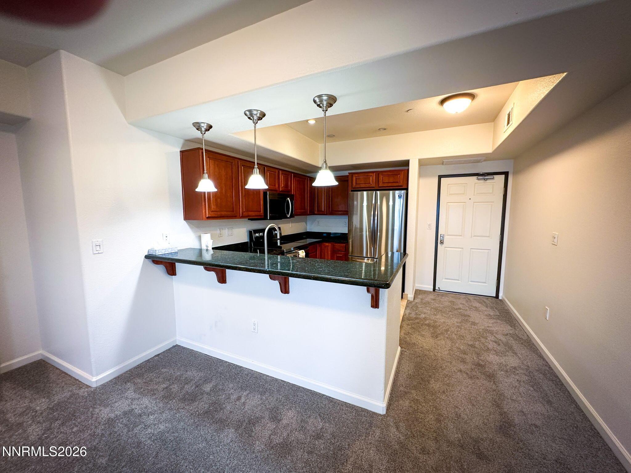 Image 4: 15-web-or-mls-IMG_8175