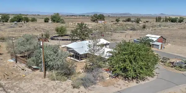 Image 4: 4