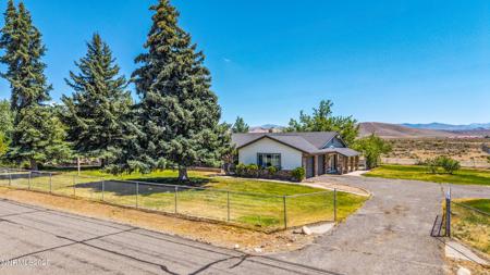 1513 S Riverview Drive