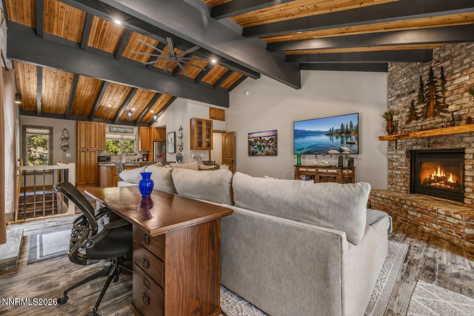 Image 4: Living Room - Copy