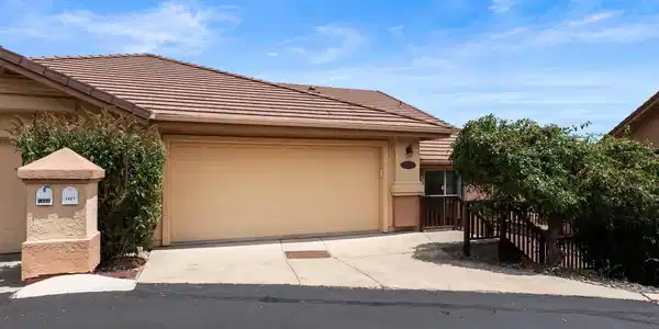 Image 2: 01-1481 Copper Point Cir-100