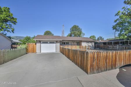 1910 N Division Street