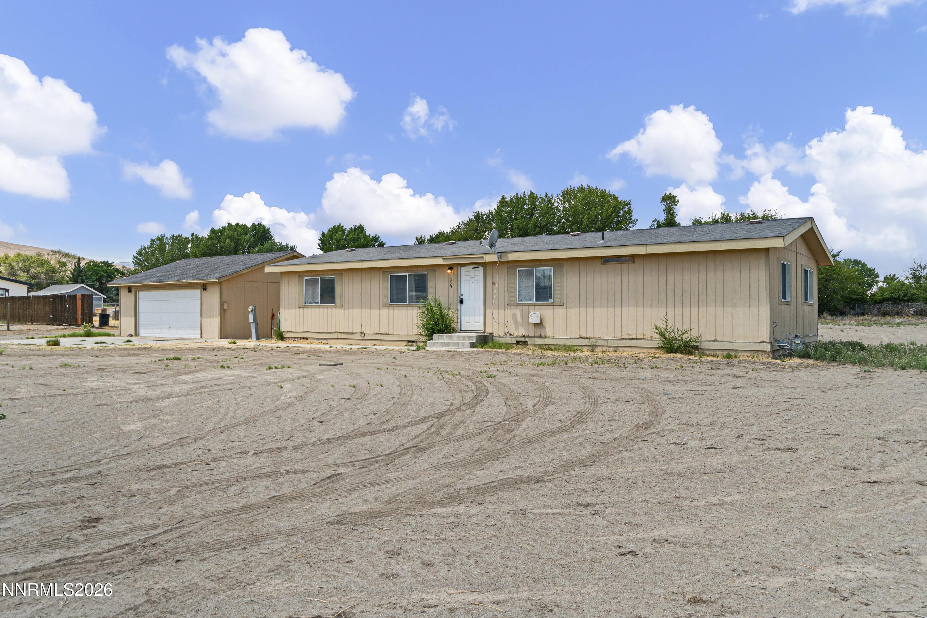 Image 3: DSC05927