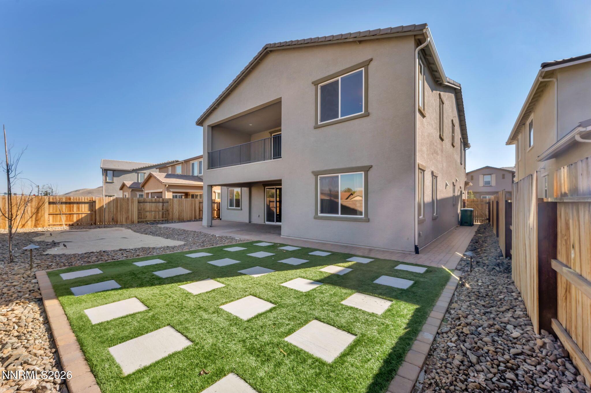 Image 3: 6-web-or-mls-9267-blue-basin-trl