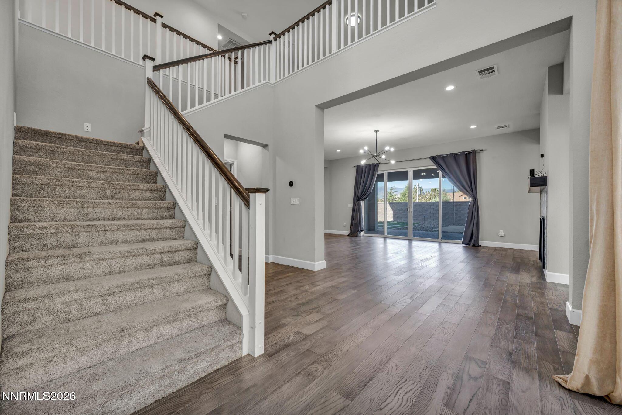 Image 4: 63-web-or-mls-9267-blue-basin-trl