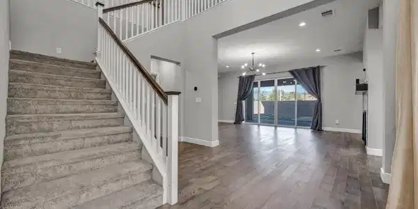 Image 4: 63-web-or-mls-9267-blue-basin-trl