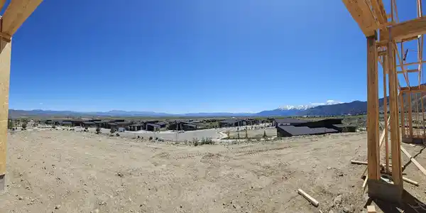 Image 3: 124 pano