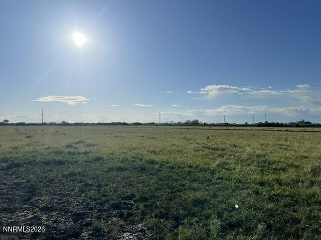 Image 1: 11