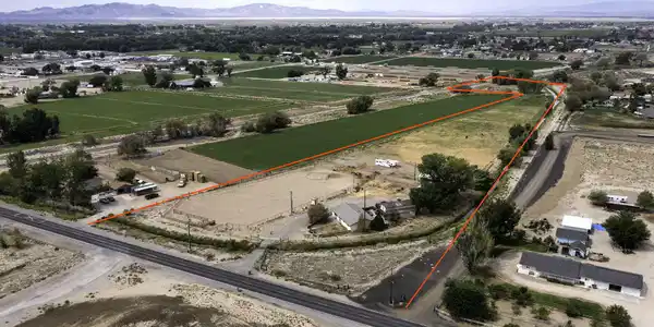 1201 Soda Lake Road