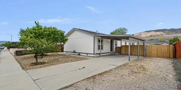 233 Glen Vista Drive